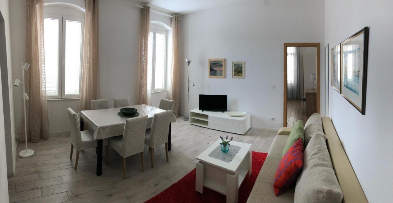 Апартаменты Apartman Tijana Макарска Экстерьер фото